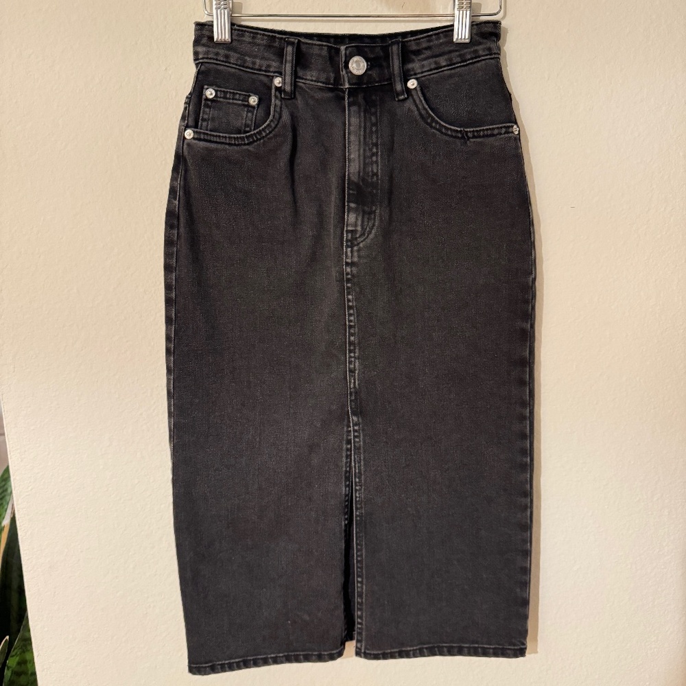 Zara Black Denim Midi Skirt